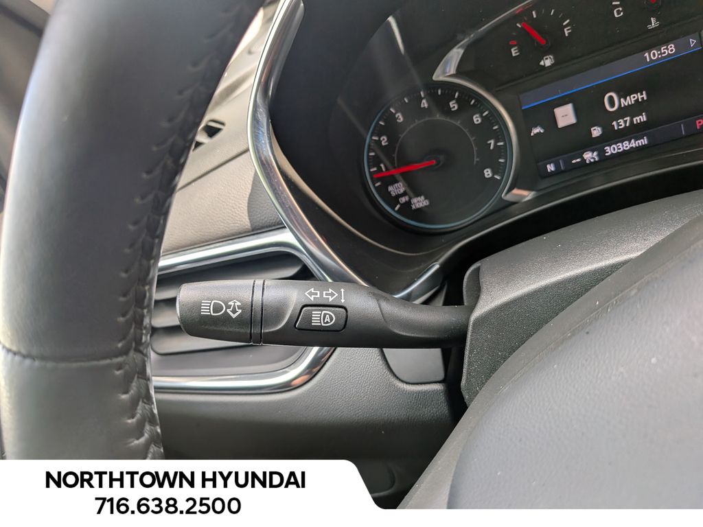 2022 Chevrolet Equinox LT - Photo 24
