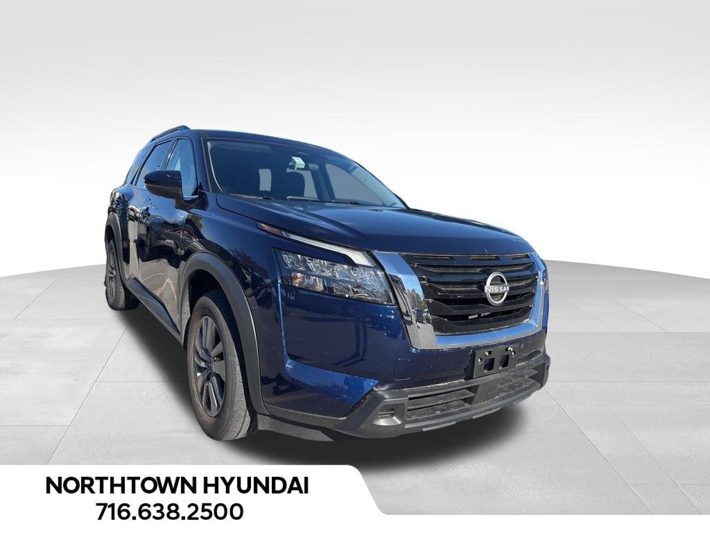 Used 2025 Nissan Pathfinder SV SUV