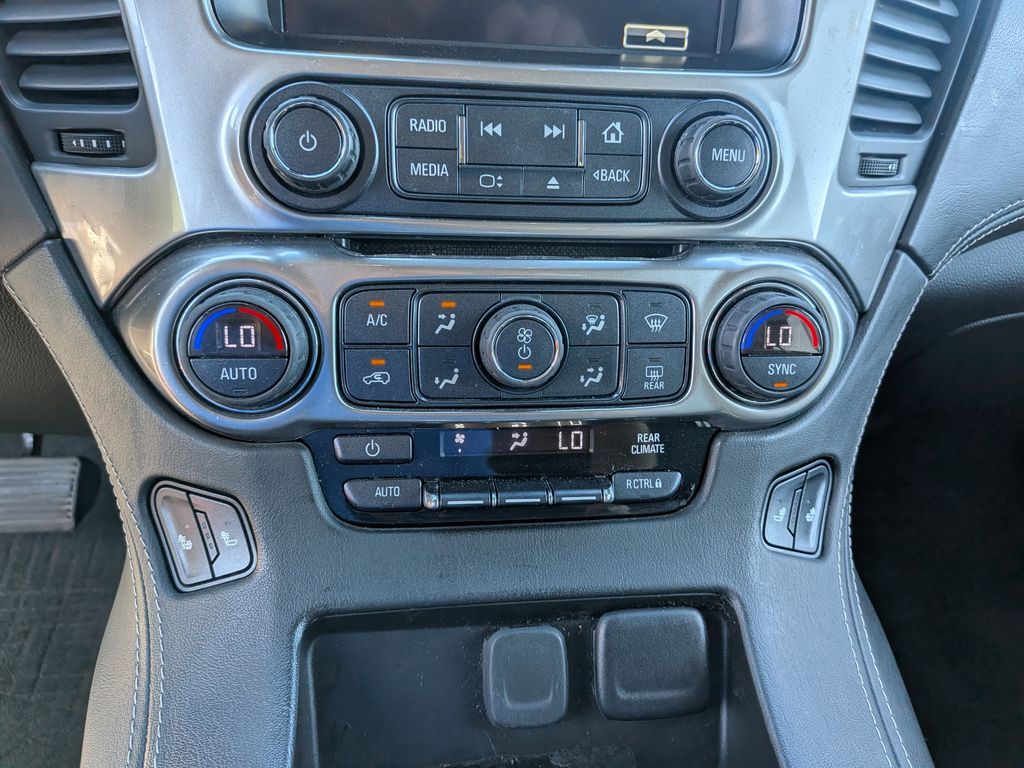 2018 Chevrolet Tahoe LT - Photo 16