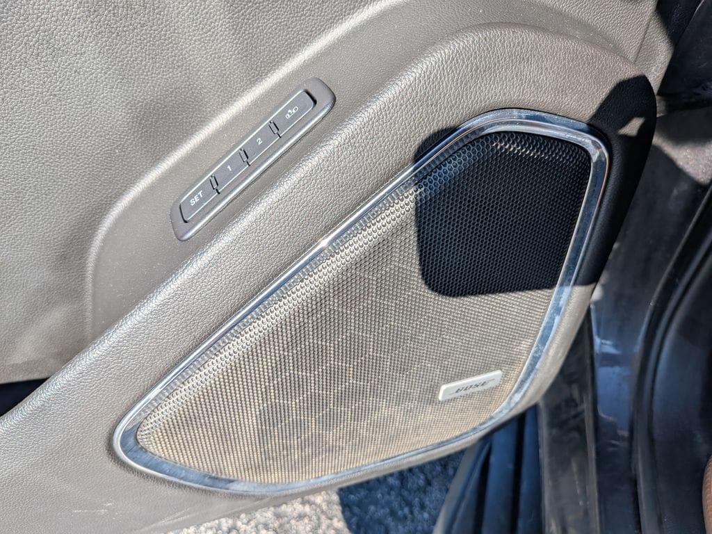 2018 Chevrolet Tahoe LT - Photo 27