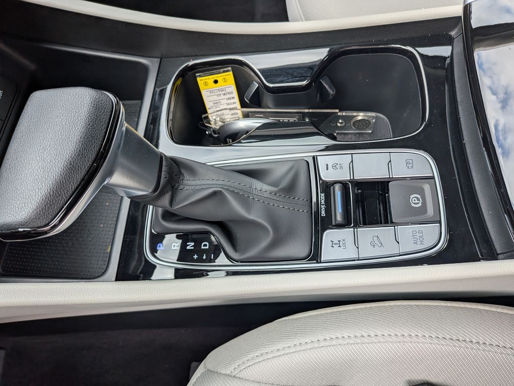 2026 Hyundai Tucson SEL - Photo 15