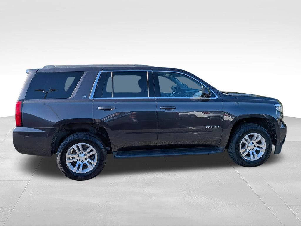 2018 Chevrolet Tahoe LT - Photo 12