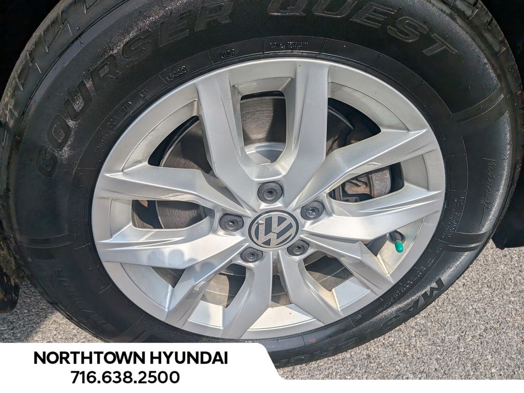 2017 Volkswagen Passat S - Photo 33