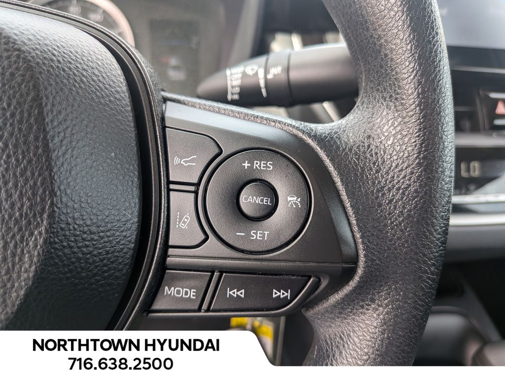 2020 Toyota Corolla LE - Photo 22