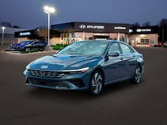 2025 Hyundai Elantra Limited Sedan