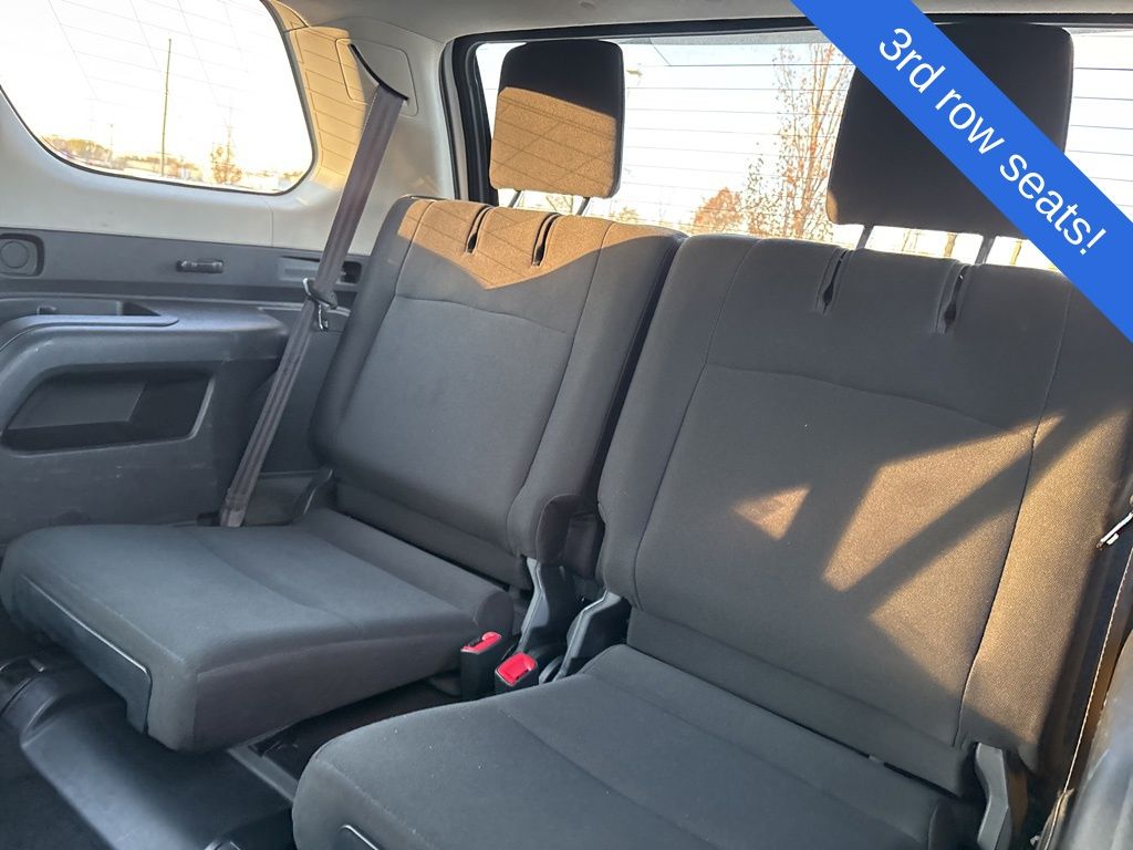 2024 Toyota 4Runner SR5 photo 4