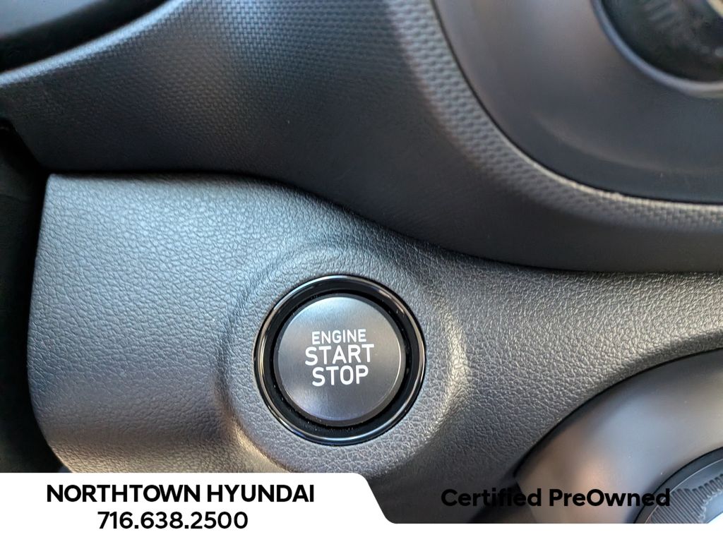 2026 Hyundai Venue SEL - Photo 19