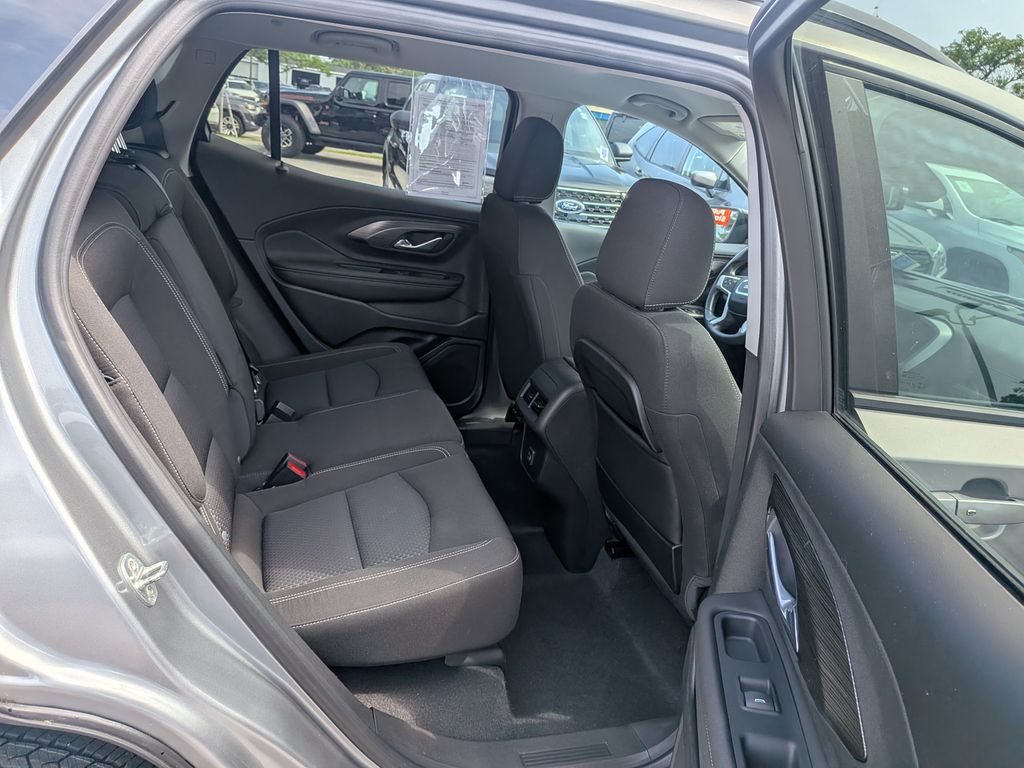 2023 GMC Terrain SLE - Photo 35