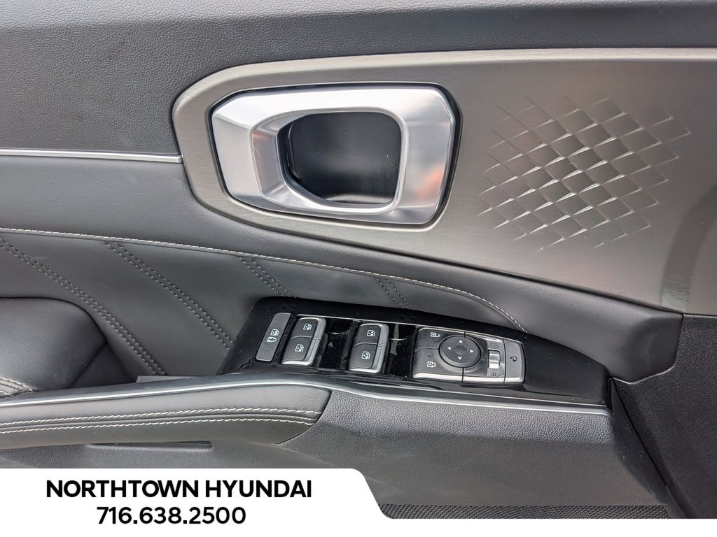 2023 Kia Sorento SX - Photo 30
