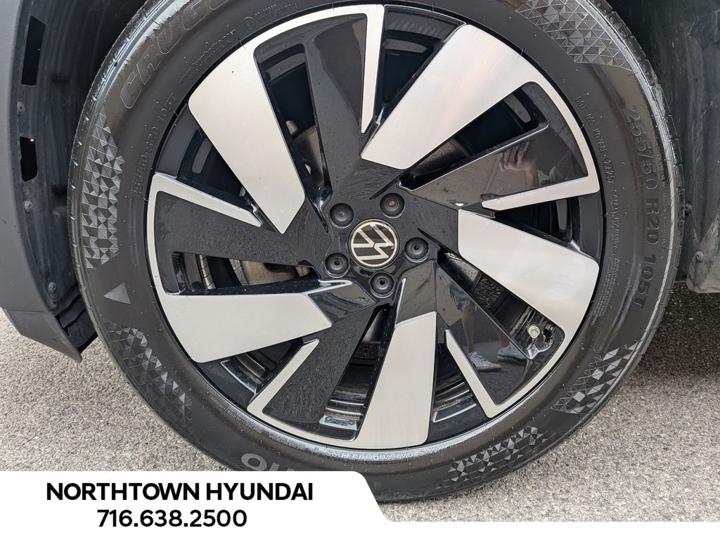 2026 Volkswagen Atlas Cross Sport SE w/Tech - Photo 39