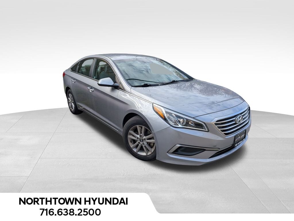 Used 2016 Hyundai Sonata SE Sedan