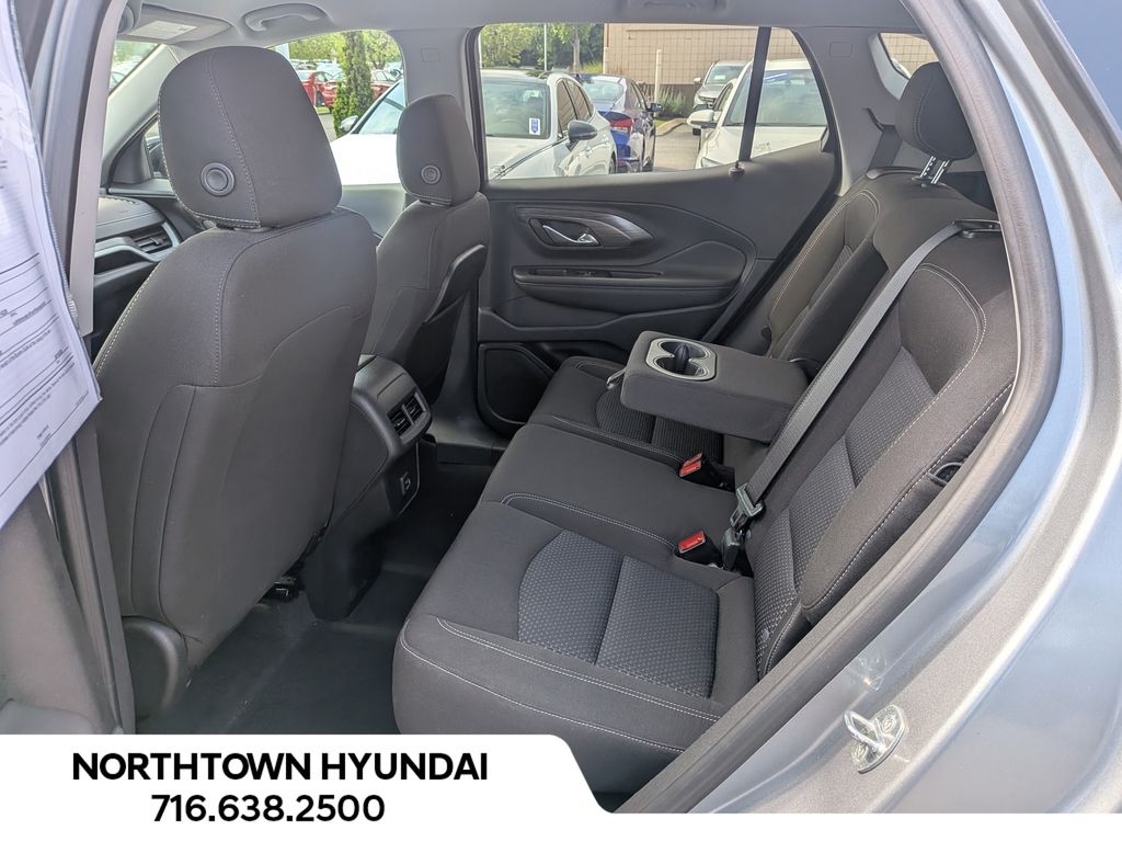 2023 GMC Terrain SLE - Photo 30