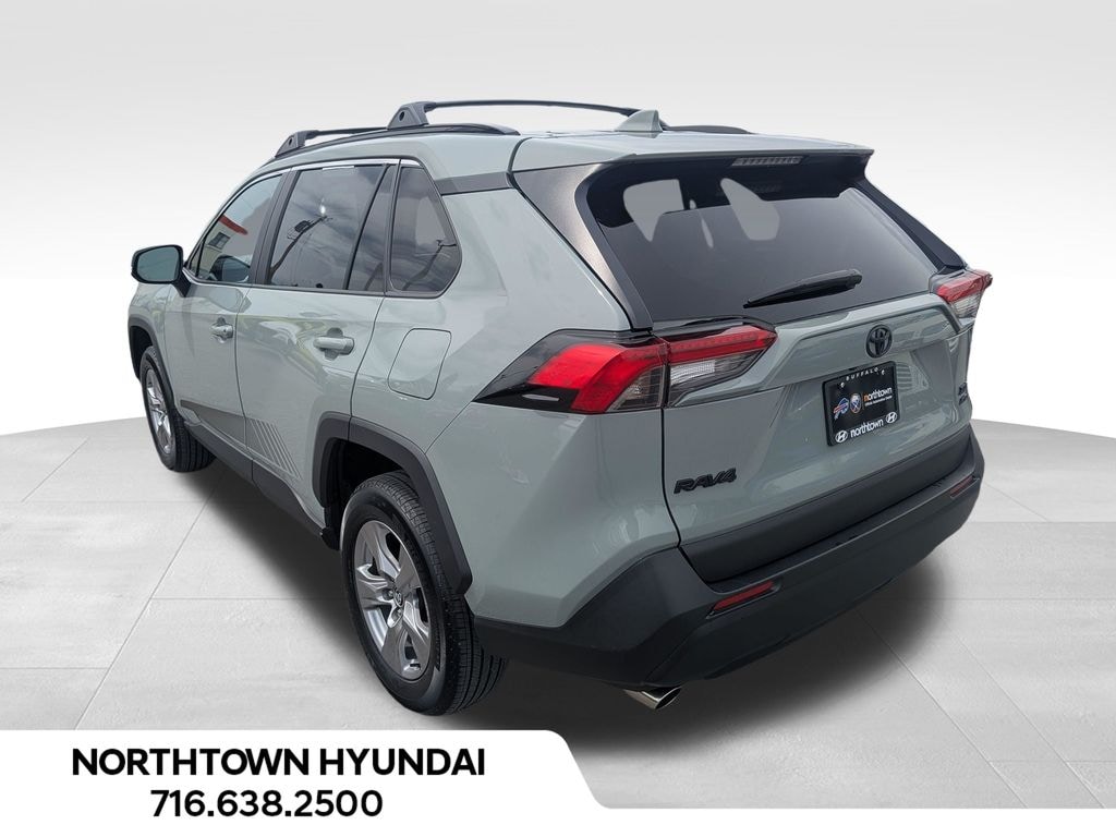 Used 2022 Toyota RAV4 XLE SUV
