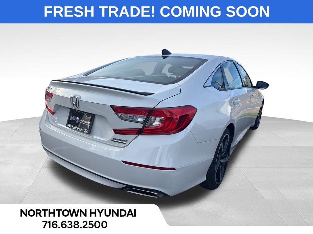2022 Honda Accord Sport SE photo 2