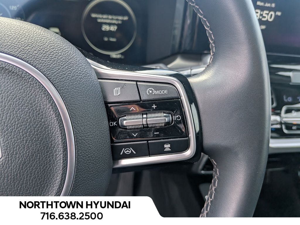2023 Kia Sorento SX - Photo 25