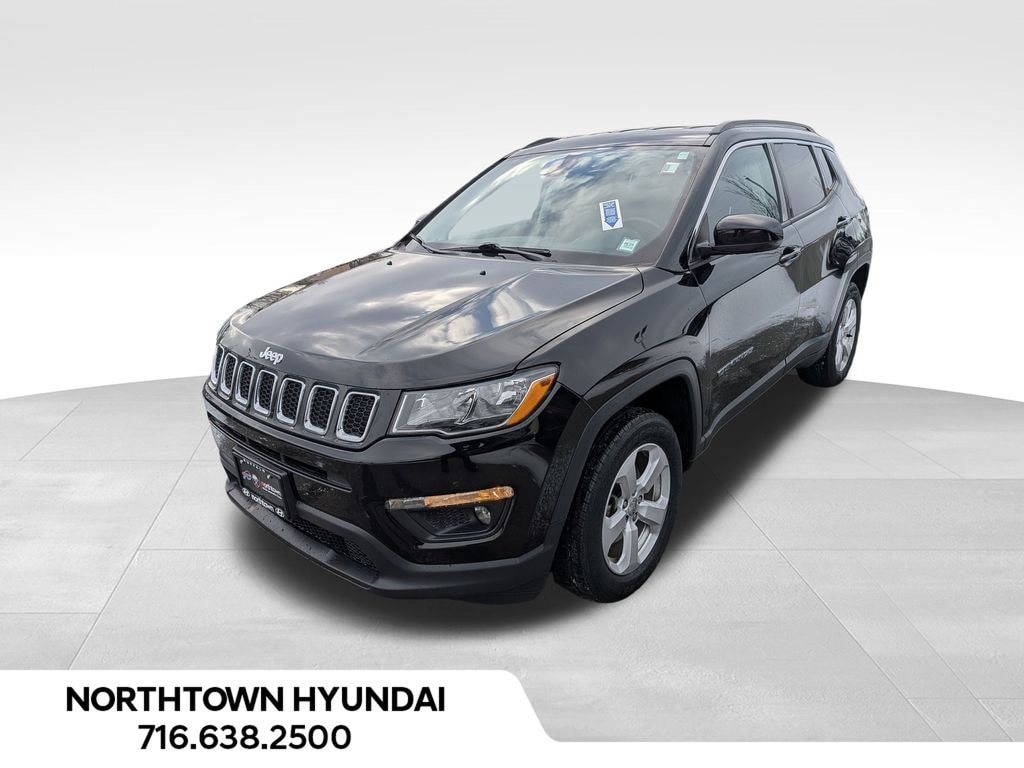 Used 2018 Jeep Compass Latitude SUV