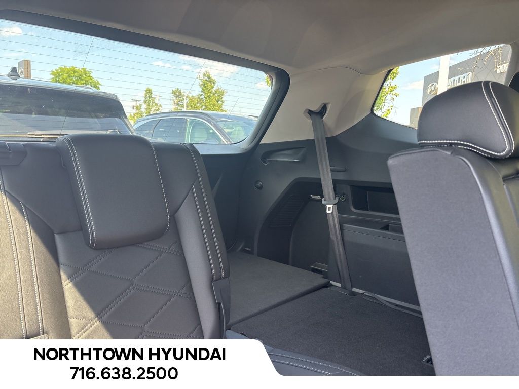 2025 Volkswagen Atlas SE Technology photo 3