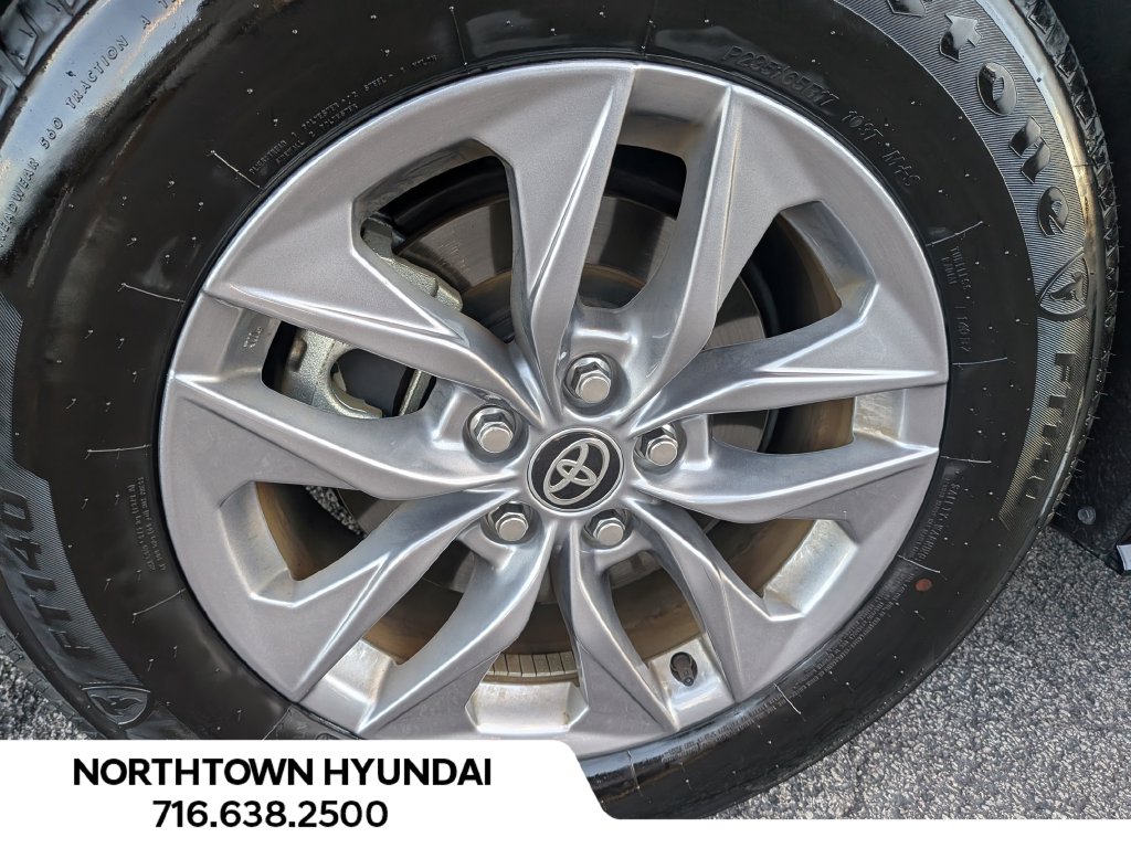 2026 Toyota Sienna XLE - Photo 44