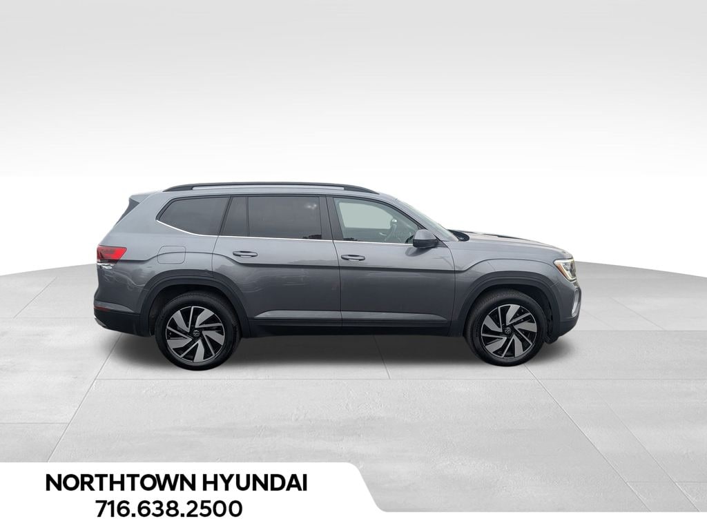 Used 2025 Volkswagen Atlas 2.0T SE w/Technology SUV