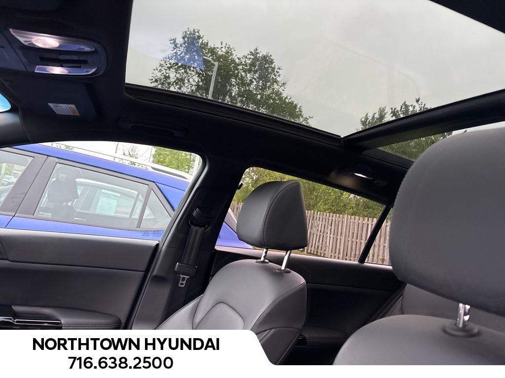 2020 Kia Sportage S photo 3
