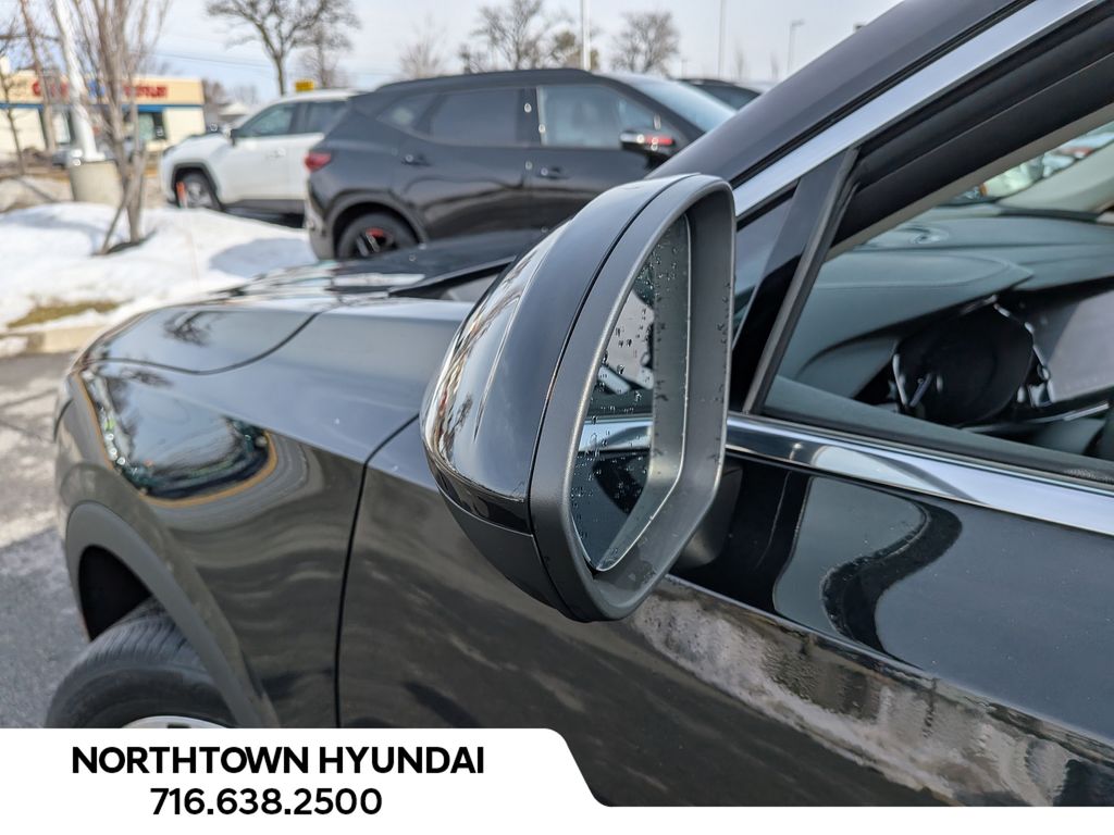 2023 Buick Envision Essence - Photo 42