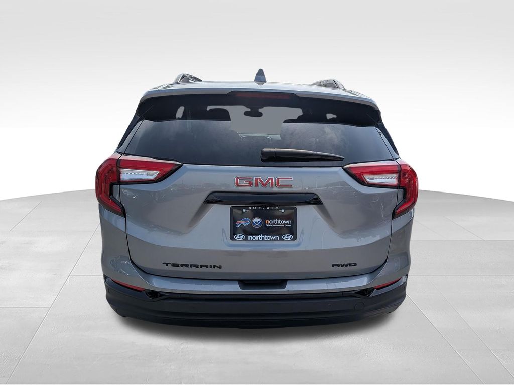 2023 GMC Terrain SLE - Photo 14