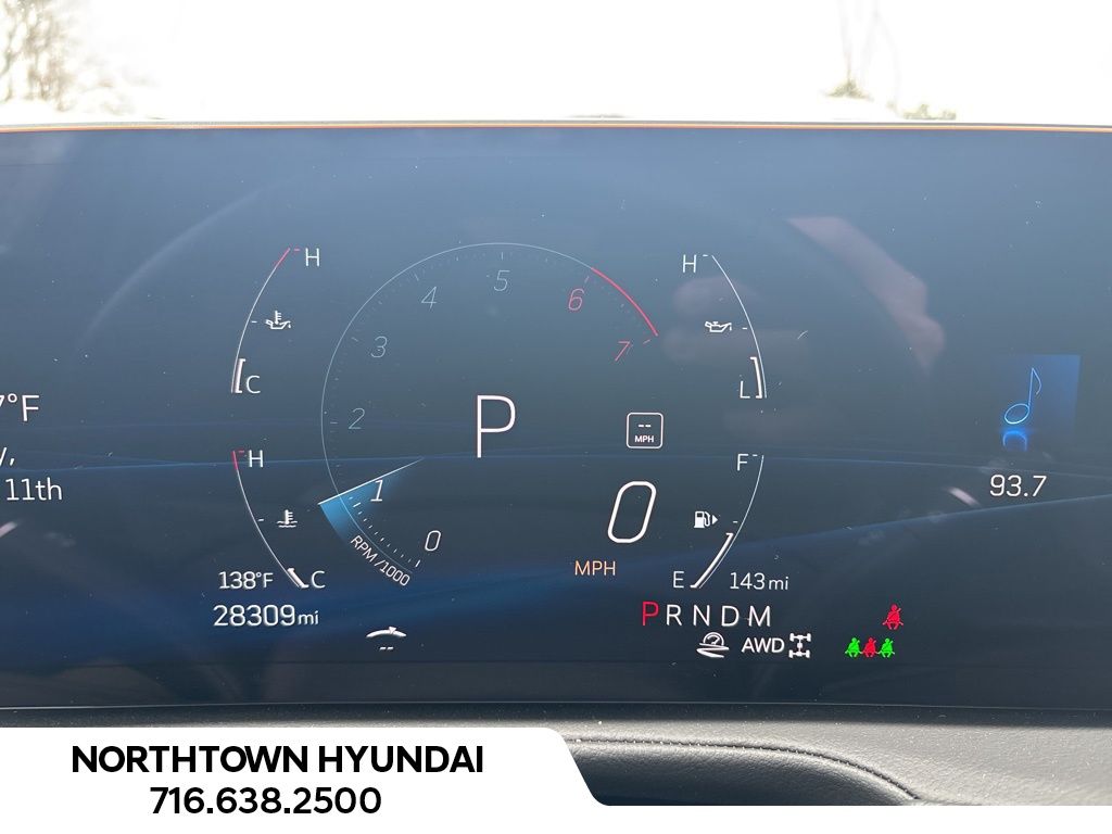 2025 Cadillac XT4 Premium Luxury photo 2