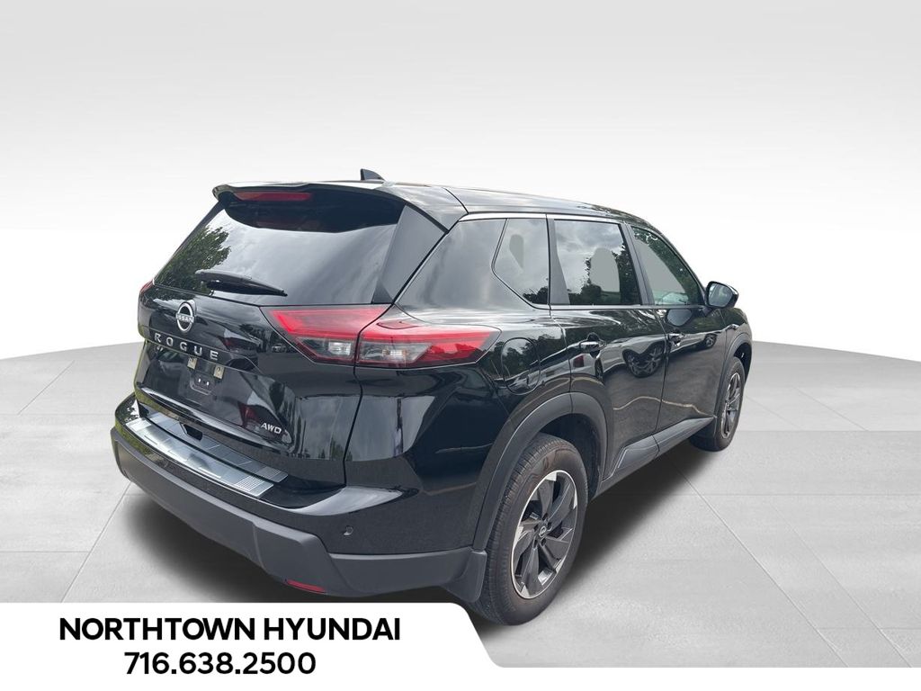 2025 Nissan Rogue SV photo 2
