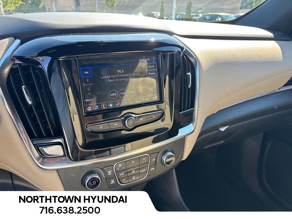 2023 Chevrolet Traverse LS - Photo 9