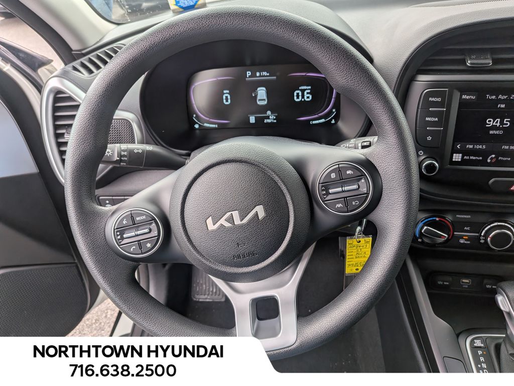 2023 Kia Soul LX - Photo 7