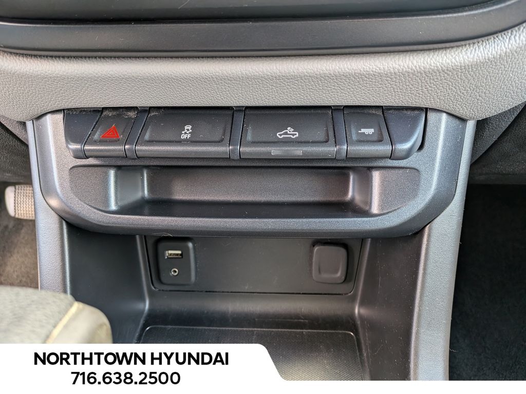 2018 Chevrolet Colorado Work Truck - Photo 15