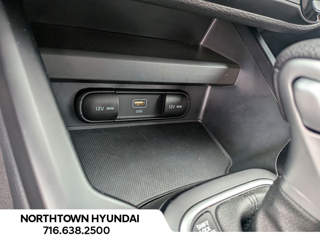 2023 Kia Soul LX - Photo 15