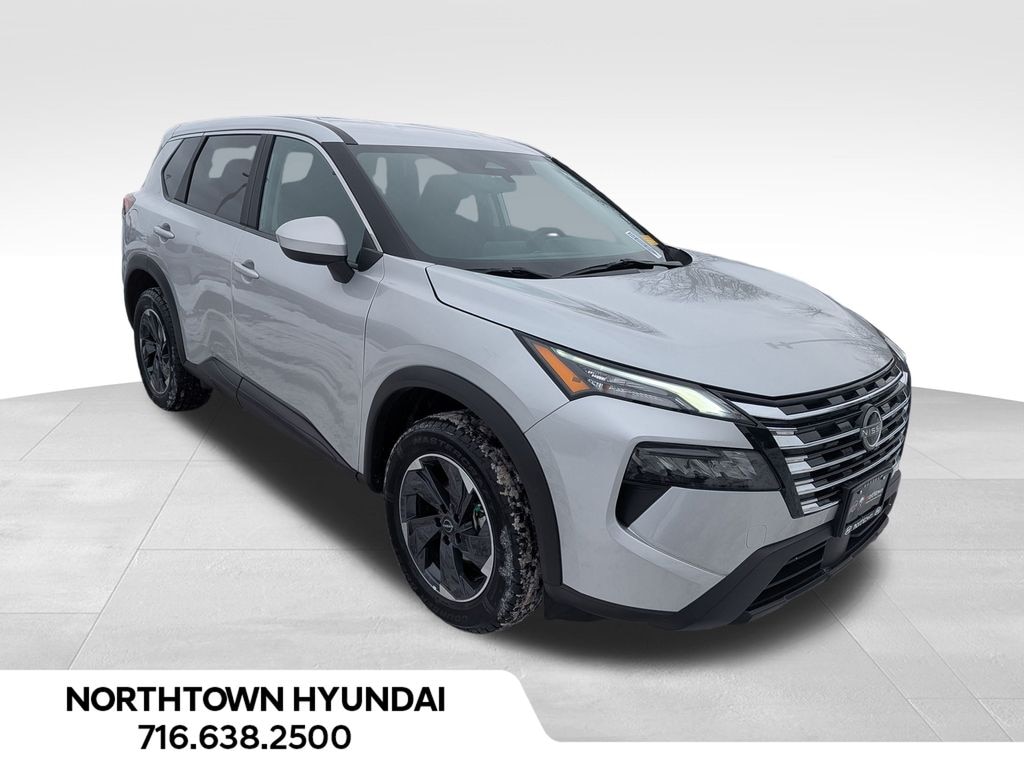 Used 2024 Nissan Rogue SV SUV