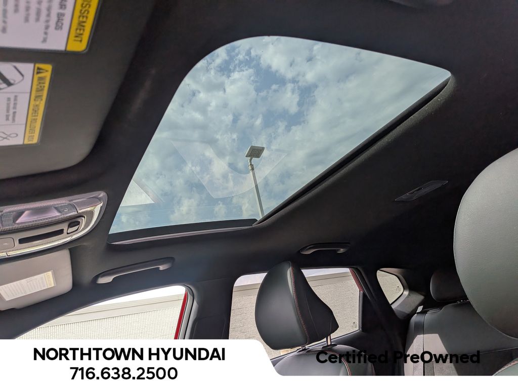 2024 Hyundai Kona N Line - Photo 11