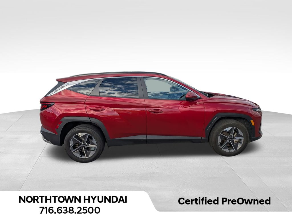 2025 Hyundai Tucson SEL photo 2