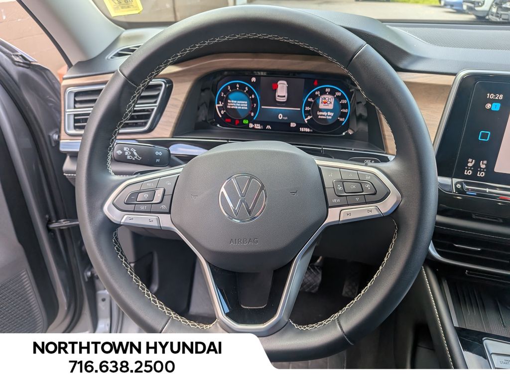 2026 Volkswagen Atlas SE w/Tech - Photo 7