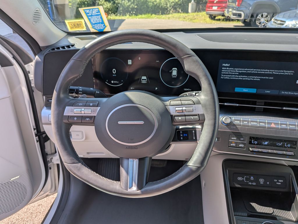 2024 Hyundai Kona Limited - Photo 8