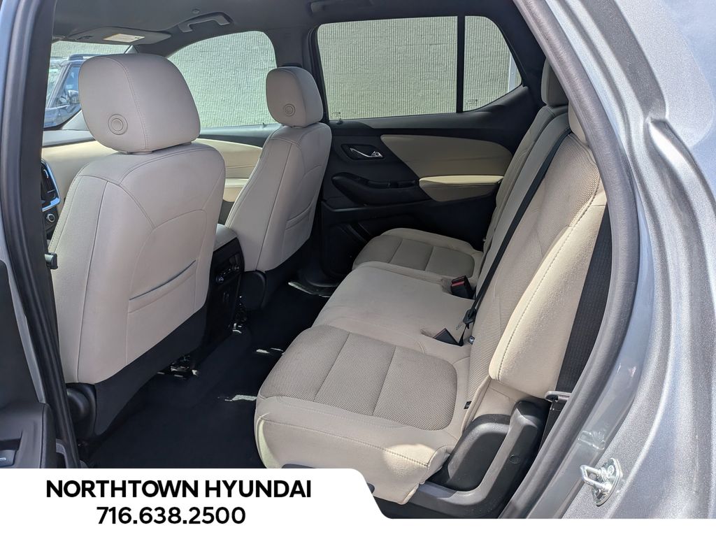 2023 Chevrolet Traverse LS - Photo 26
