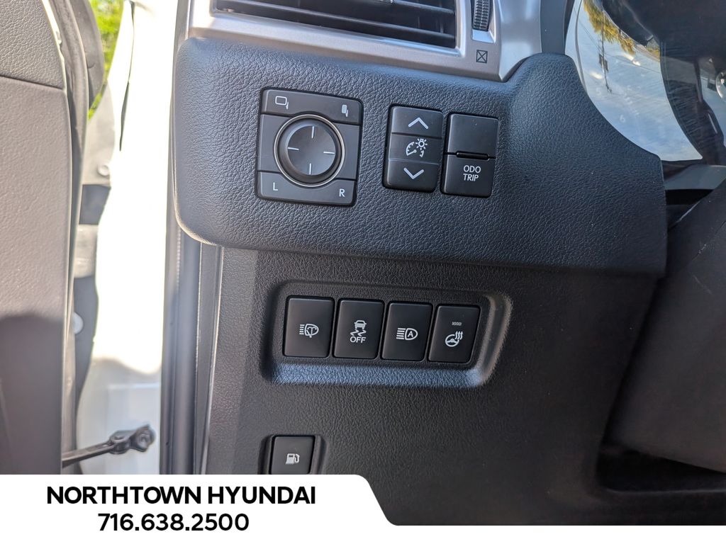2022 Lexus GX PREMIUM - Photo 31