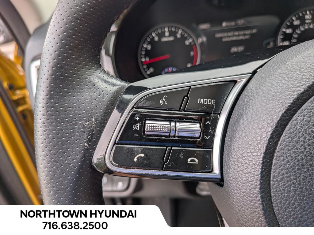 2023 Kia Seltos SX - Photo 29