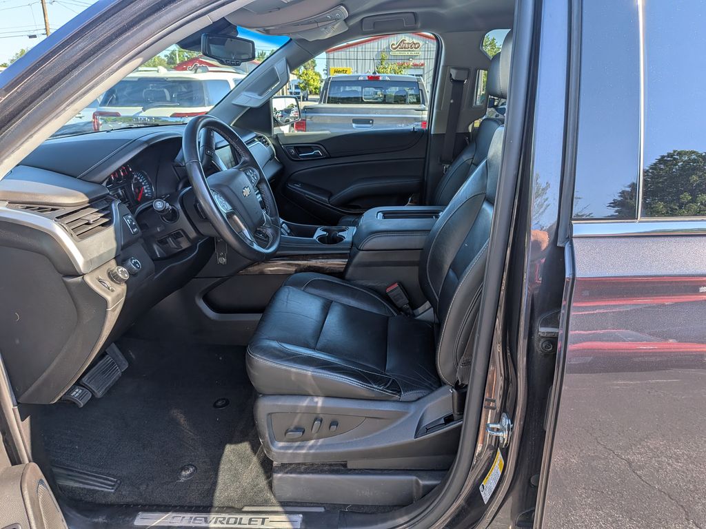 2018 Chevrolet Tahoe LT - Photo 10