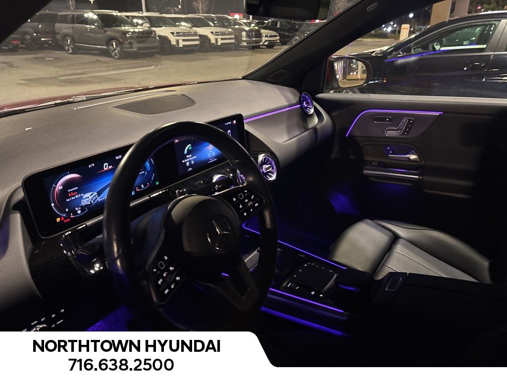 2021 Mercedes Benz GLA 250 4MATIC photo 2