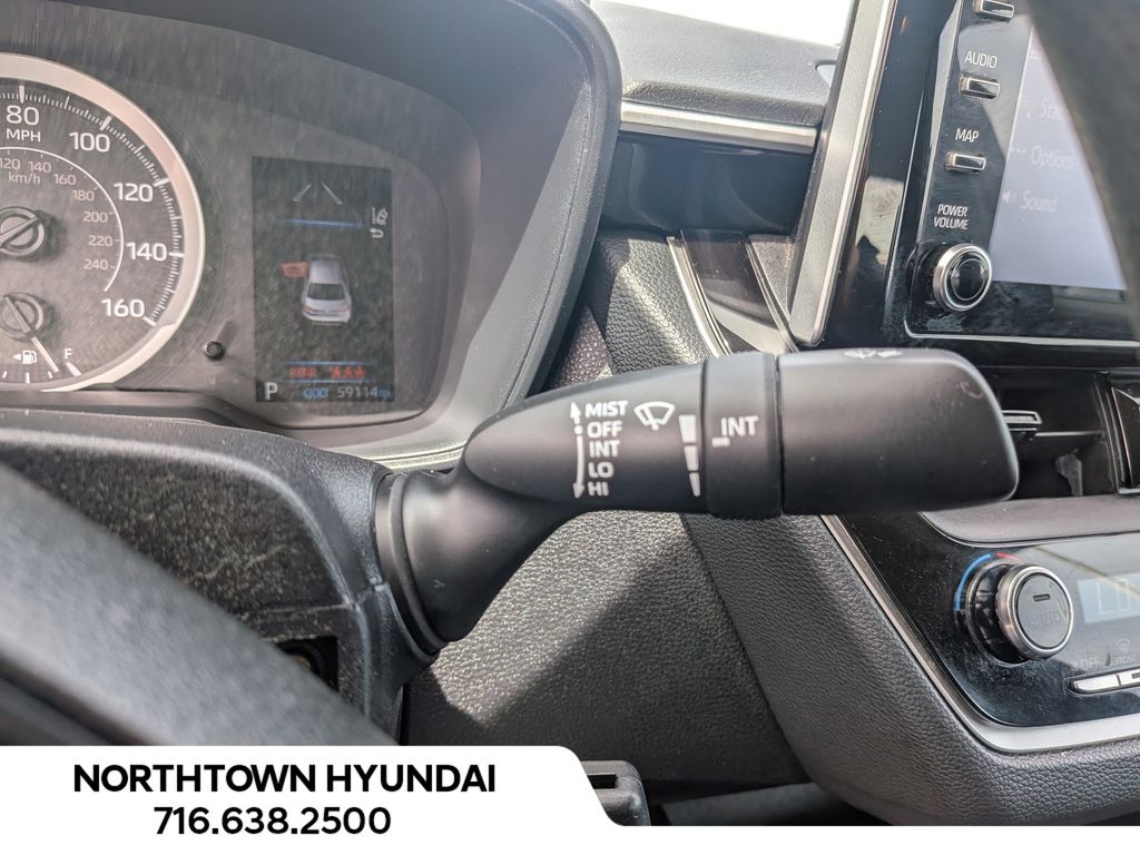 2020 Toyota Corolla LE - Photo 23