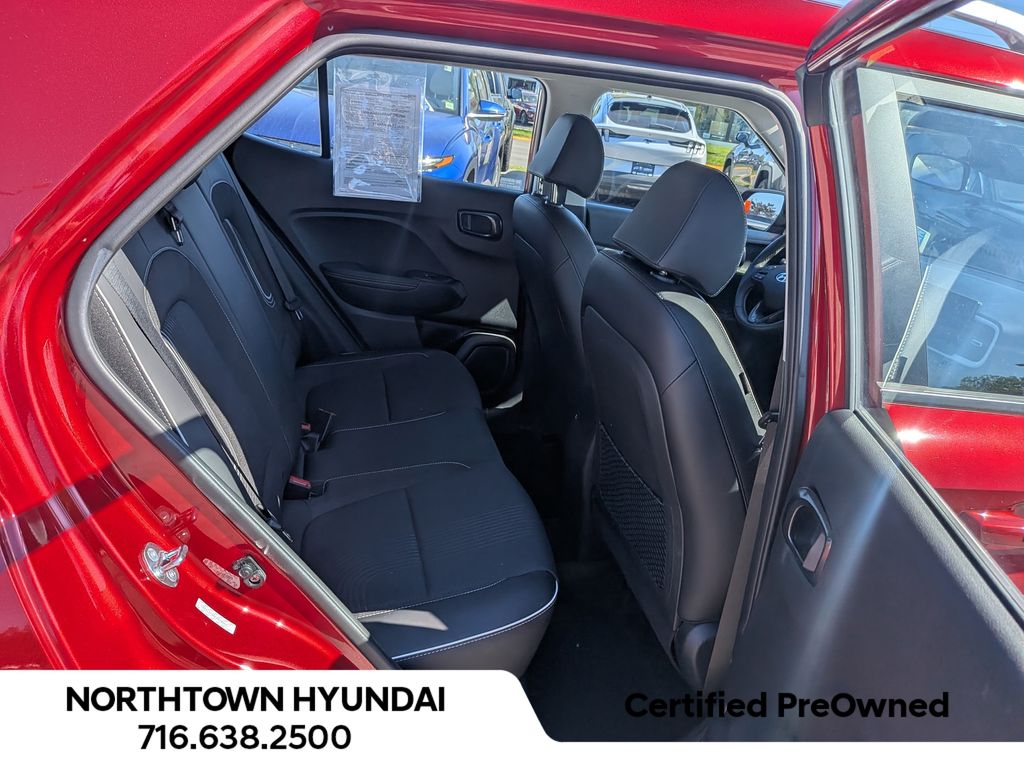 2023 Hyundai Venue Limited - Photo 34