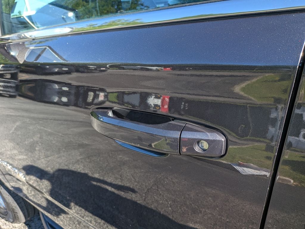 2018 Chevrolet Tahoe LT - Photo 36