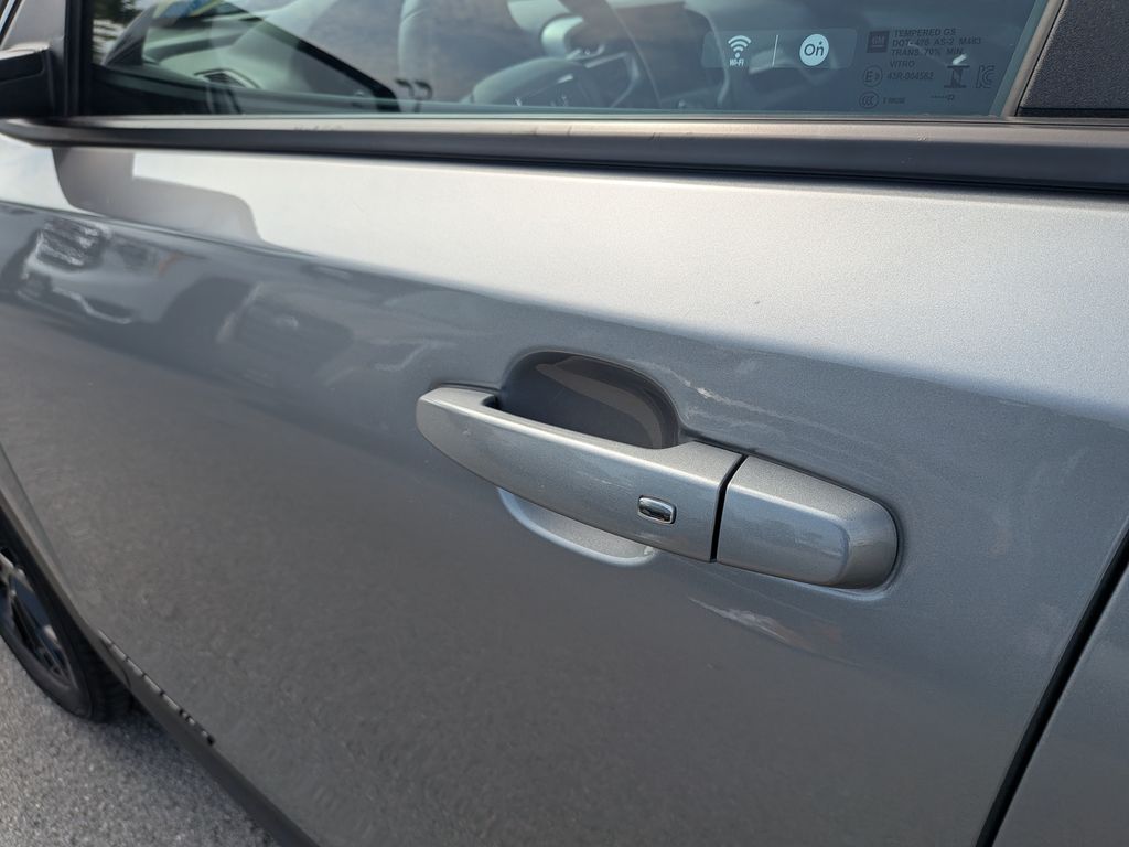 2023 GMC Terrain SLE - Photo 39