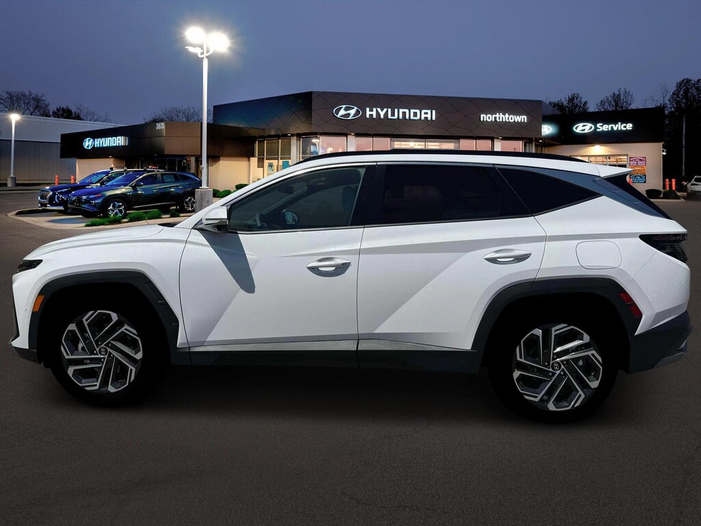 New 2026 Hyundai Tucson Limited AWD SUV