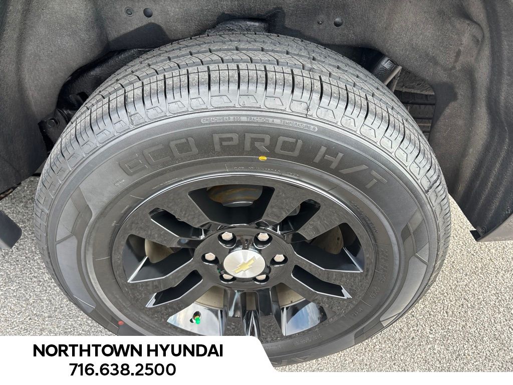 2018 Chevrolet Tahoe LT - Photo 39