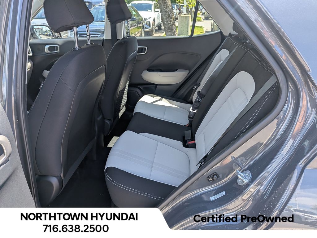 2023 Hyundai Venue SEL - Photo 30
