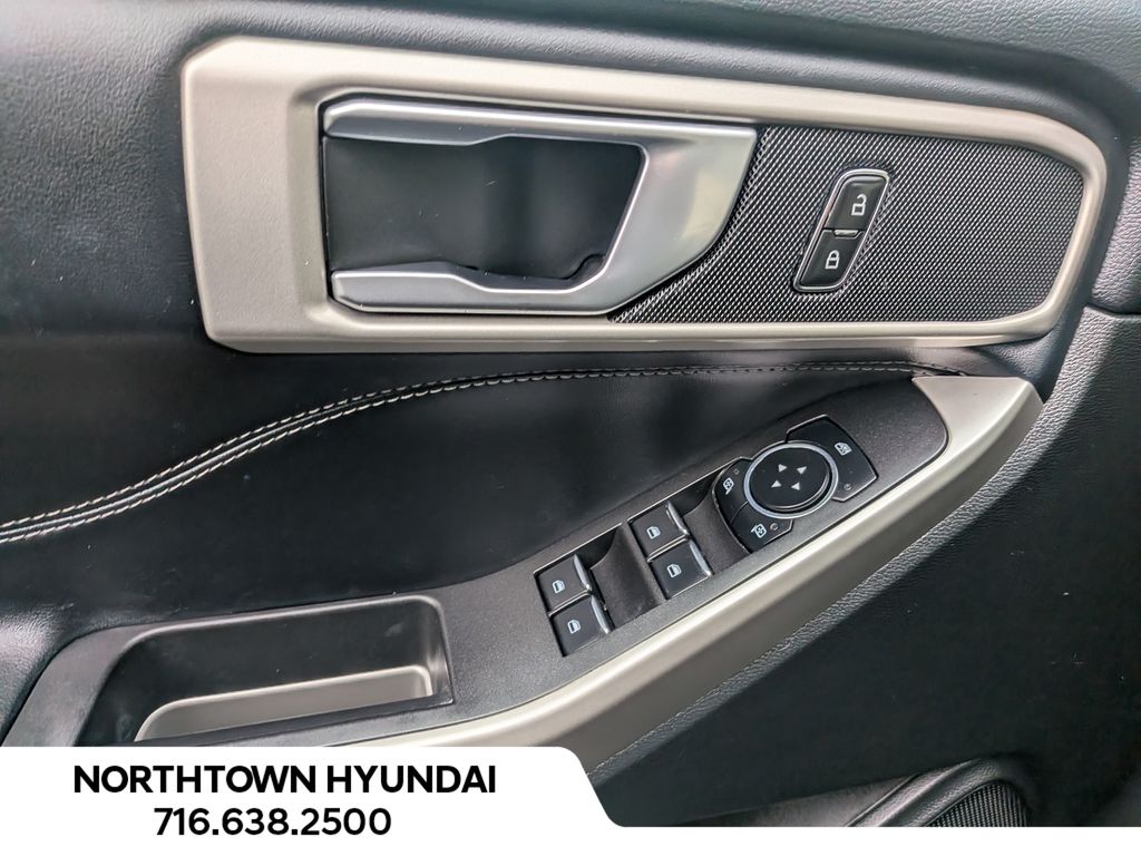 2023 Ford Explorer XLT - Photo 29